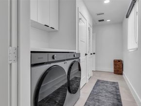 160 SE 3rd Ct, Pompano Beach FL 33060