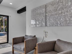 160 SE 3rd Ct, Pompano Beach FL 33060