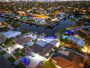 160 SE 3rd Ct, Pompano Beach FL 33060