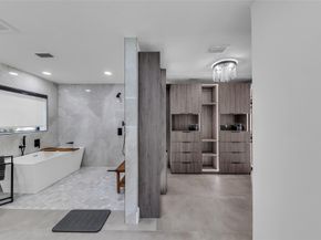 160 SE 3rd Ct, Pompano Beach FL 33060