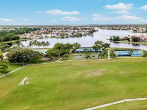 7769 Springfield Lake Drive, Lake Worth FL 33467
