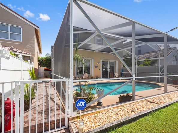 7769 Springfield Lake Drive, Lake Worth FL 33467