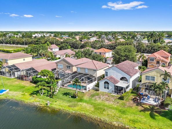 7769 Springfield Lake Drive, Lake Worth FL 33467