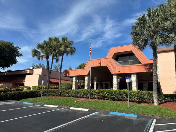 3180 Holiday Springs Blvd 107, Pompano Beach FL 33063
