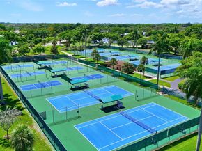 8626 Dreamside Ln 8626, Boca Raton FL 33496