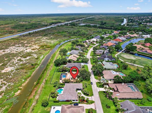 31 Dunbar Road, Palm Beach Gardens FL 33418