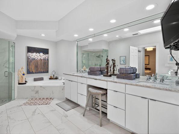 31 Dunbar Road, Palm Beach Gardens FL 33418
