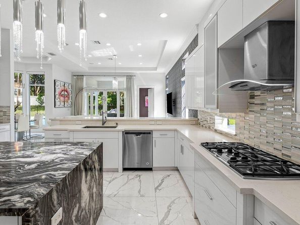 17729 Middlebrook Way, Boca Raton FL 33496