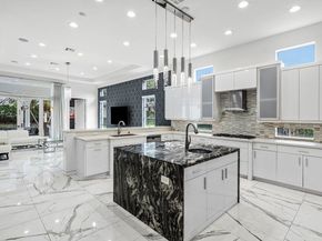 17729 Middlebrook Way, Boca Raton FL 33496