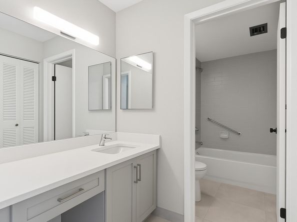 150 Lake Nancy Lane 223, West Palm Beach FL 33411