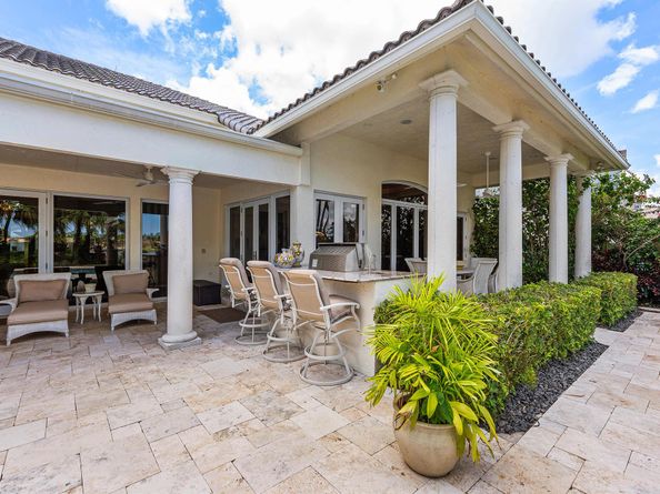 17582 Bocaire Way, Boca Raton FL 33487
