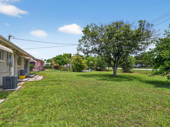 4041 Chukker Drive, West Palm Beach FL 33406
