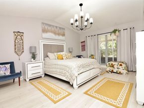 6307 Silk Oak Cir, Tamarac FL 33319