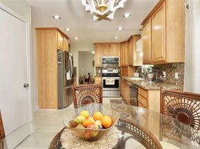 6307 Silk Oak Cir, Tamarac FL 33319