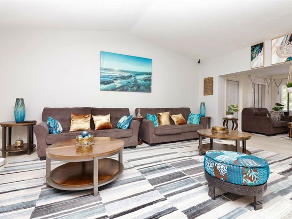 6307 Silk Oak Cir, Tamarac FL 33319