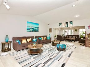 6307 Silk Oak Cir, Tamarac FL 33319