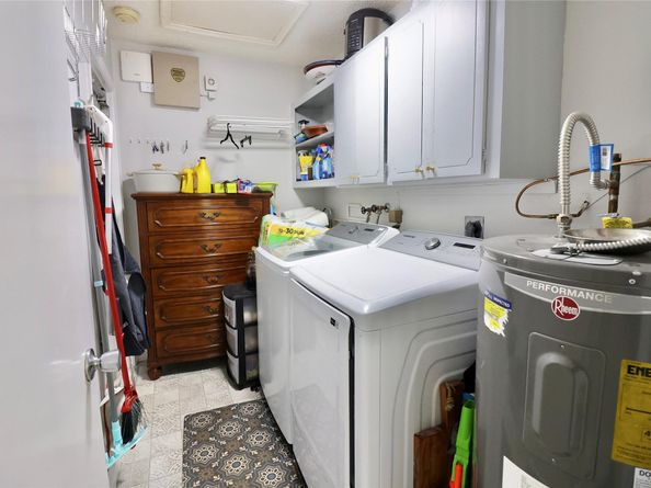 6307 Silk Oak Cir, Tamarac FL 33319