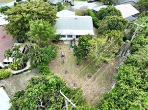 6307 Silk Oak Cir, Tamarac FL 33319