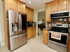 6307 Silk Oak Cir, Tamarac FL 33319