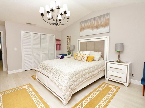 6307 Silk Oak Cir, Tamarac FL 33319