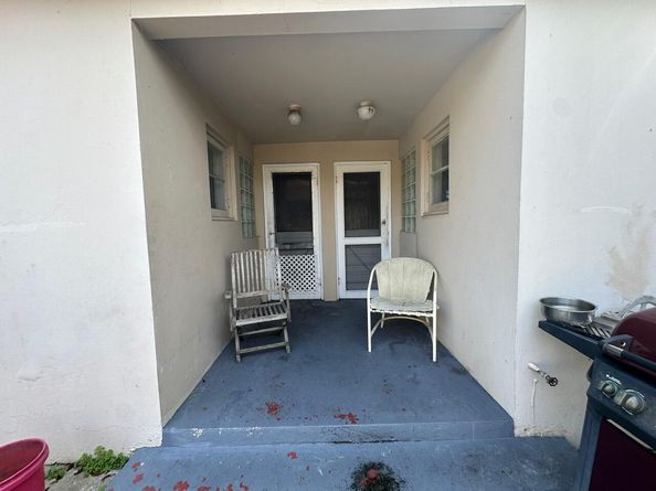 523 48th Street, West Palm Beach FL 33407