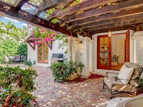 225 Pershing Way, West Palm Beach FL 33401