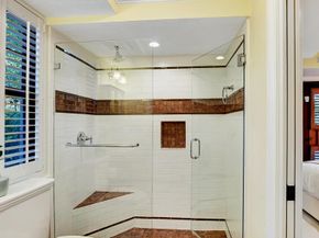 225 Pershing Way, West Palm Beach FL 33401