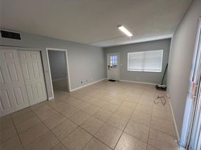 751 Pine Dr 101, Pompano Beach FL 33060
