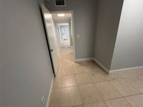 751 Pine Dr 101, Pompano Beach FL 33060