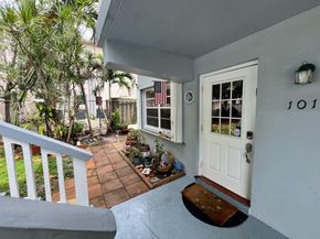 751 Pine Dr 101, Pompano Beach FL 33060