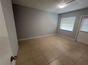 751 Pine Dr 101, Pompano Beach FL 33060