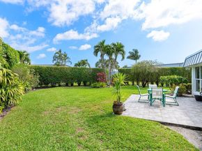 401 French Royale Circle, Atlantis FL 33462