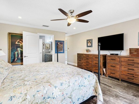 401 French Royale Circle, Atlantis FL 33462