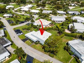 401 French Royale Circle, Atlantis FL 33462