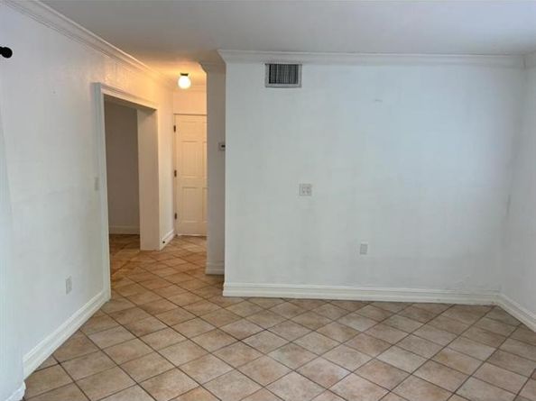 14500 NE 2, Miami FL 33161
