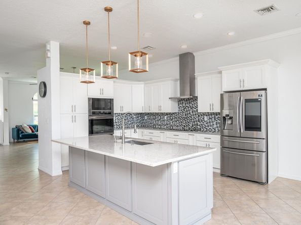 4435 E Whitewater Ave, Weston FL 33332
