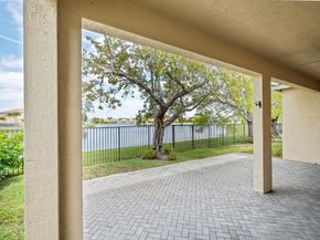 4435 E Whitewater Ave, Weston FL 33332