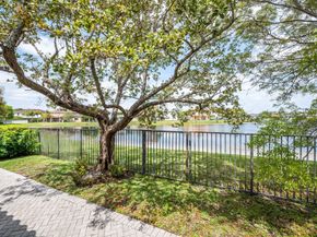 4435 E Whitewater Ave, Weston FL 33332