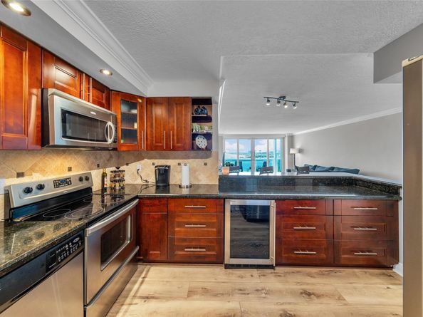 2100 S Ocean Ln 604, Fort Lauderdale FL 33316