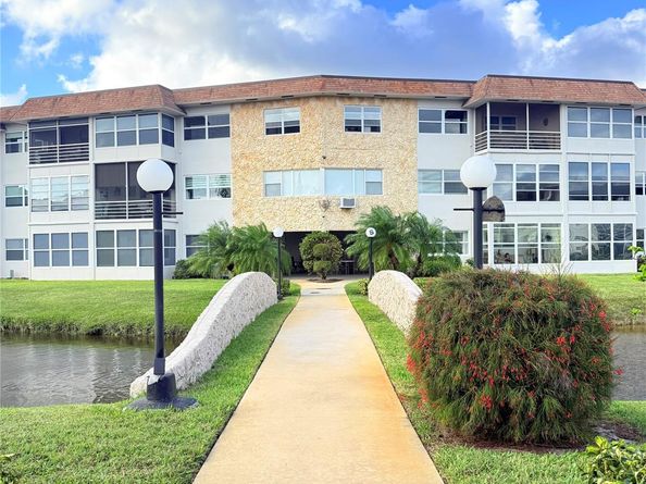 4706 NW 36th St 412S, Lauderdale Lakes FL 33319