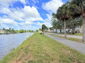 4706 NW 36th St 412S, Lauderdale Lakes FL 33319