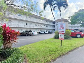 4706 NW 36th St 412S, Lauderdale Lakes FL 33319
