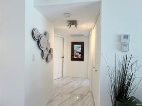 4706 NW 36th St 412S, Lauderdale Lakes FL 33319
