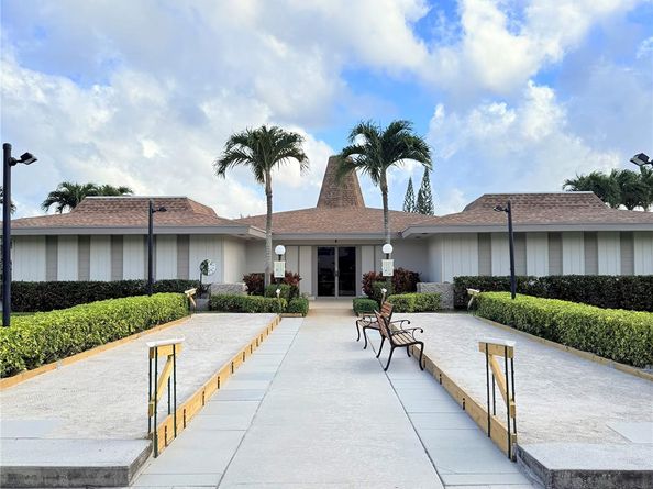 4706 NW 36th St 412S, Lauderdale Lakes FL 33319