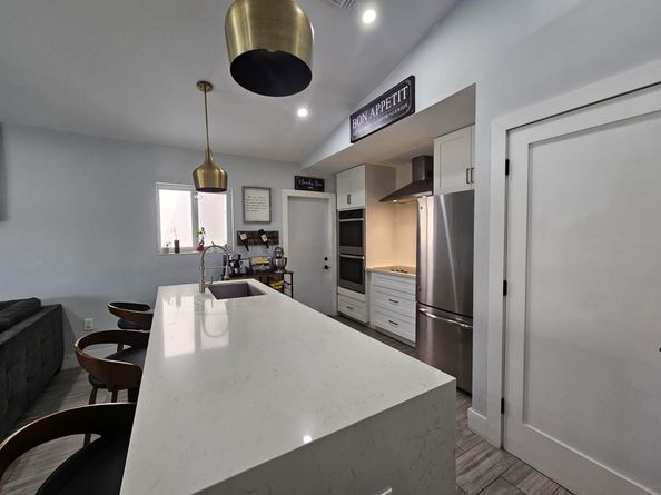 16218 SW 100th Ter 16218, Miami FL 33196