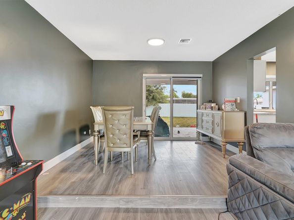 4709 Washington St, Hollywood FL 33021