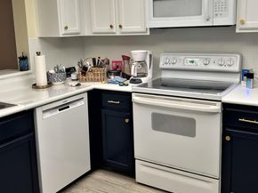 7020 Half Moon Circle 210, Hypoluxo FL 33462