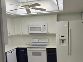 7020 Half Moon Circle 210, Hypoluxo FL 33462