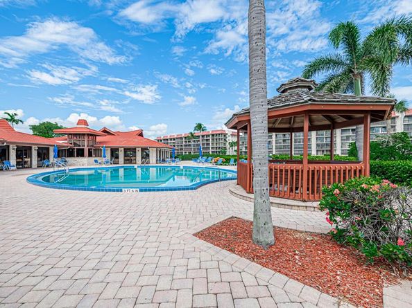 7020 Half Moon Circle 210, Hypoluxo FL 33462