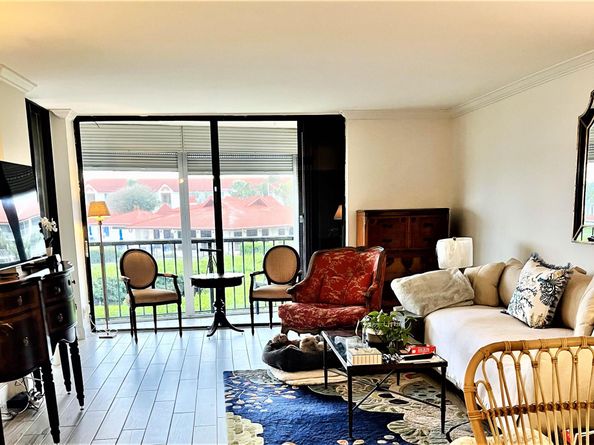 7020 Half Moon Circle 210, Hypoluxo FL 33462